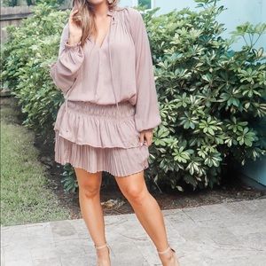 Stunning mauve long sleeve dress